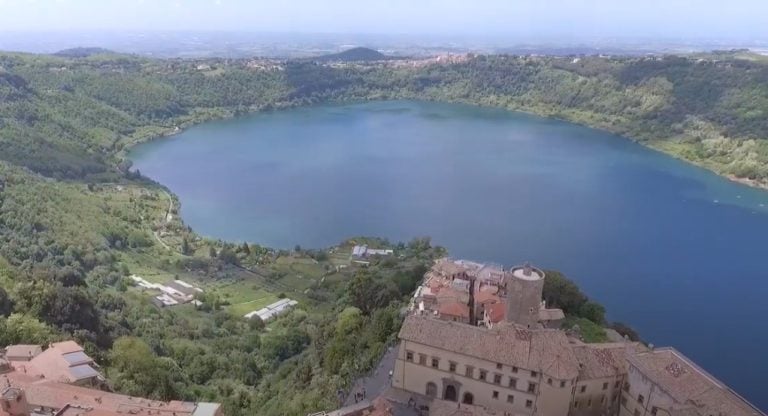 Lago Di Nemi Spiaggia Cosa Vedere E Cosa Fare