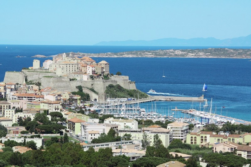 corsica-calvi1