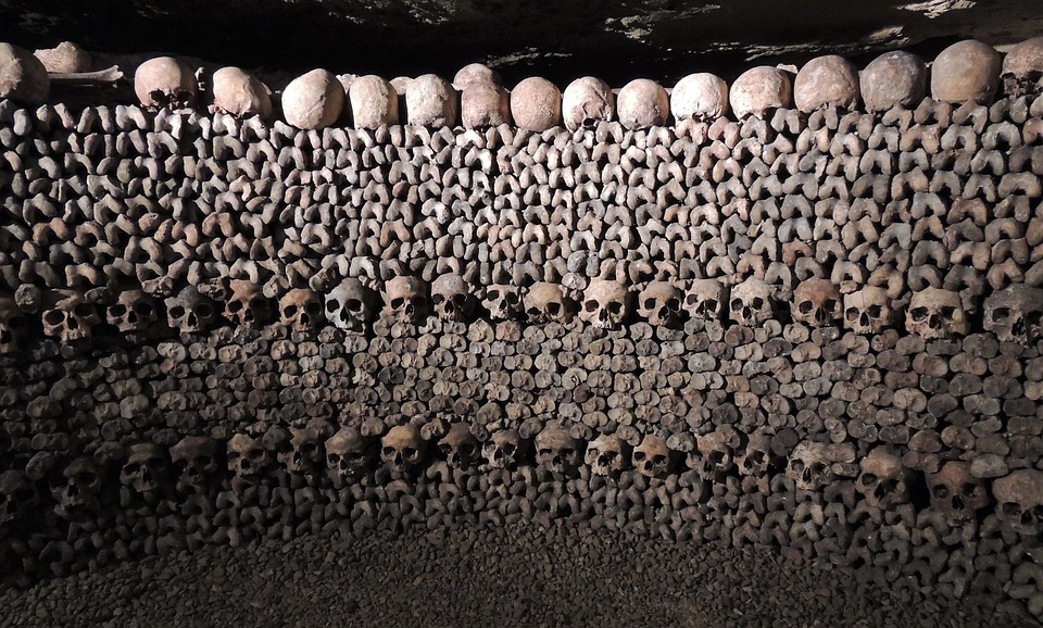 parigi-catacombe