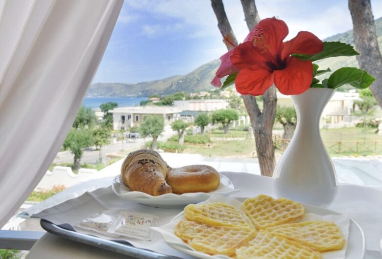 hotel-la-pineta-acciaroli-colazione