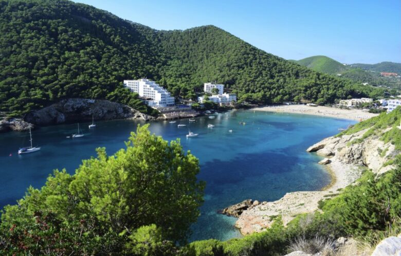 cala-llonga-ibiza cala-llonga-ibiza