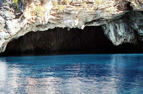 praia-grotta