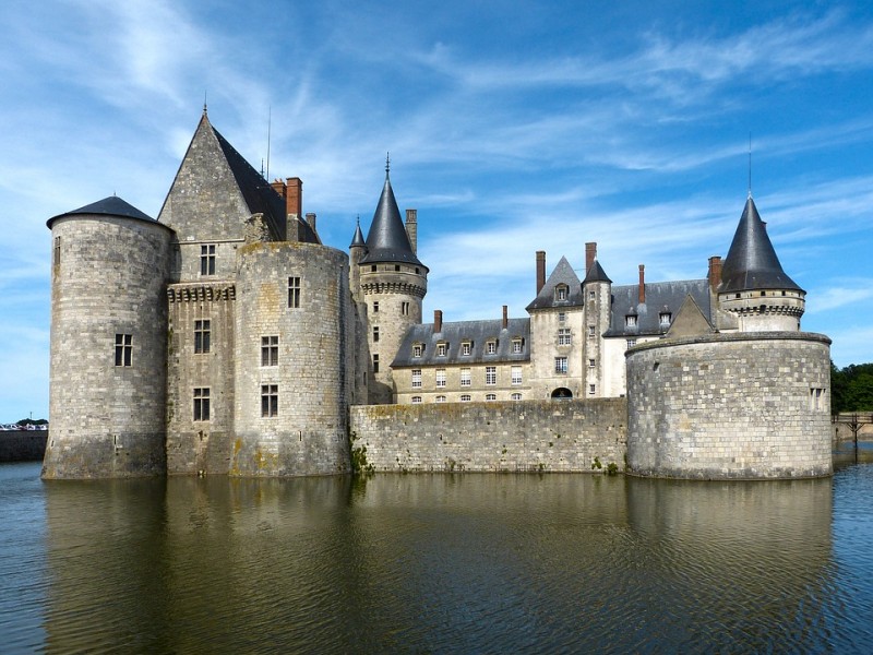 castelliloira-sullysurloire