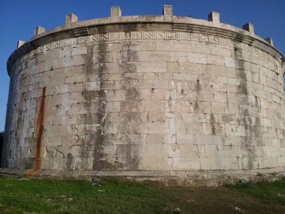 gaeta-mausoleo