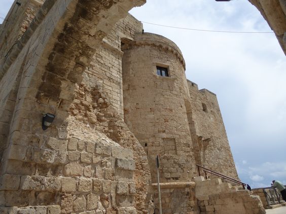 monopoli-castello