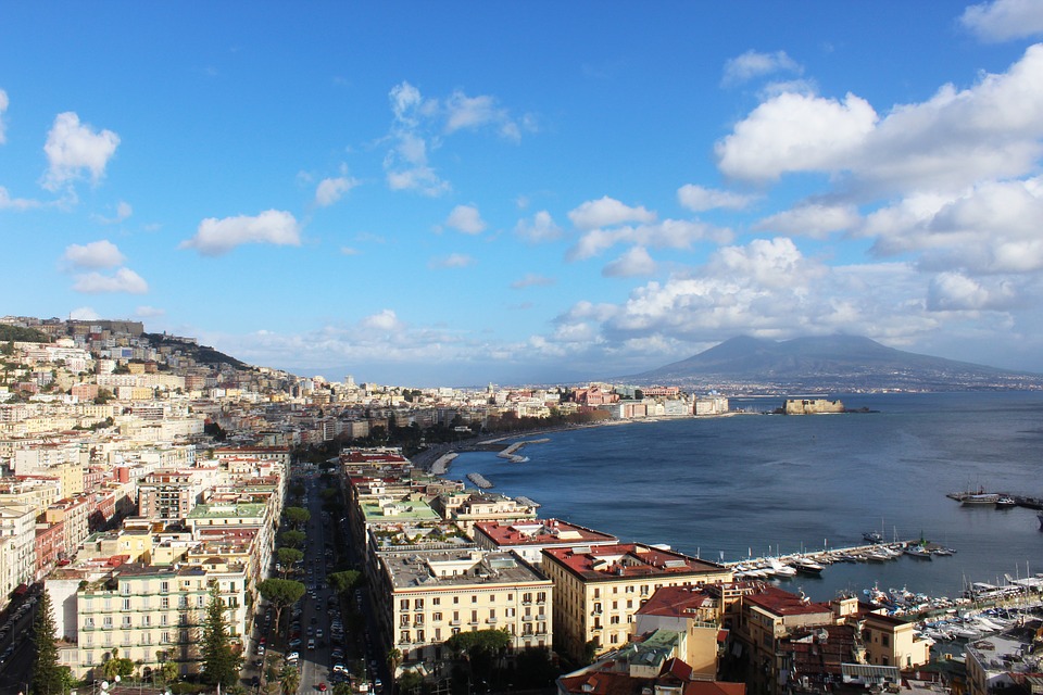 napoli-vie-dello-shopping