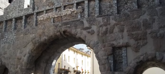 aosta-porta-pretoria