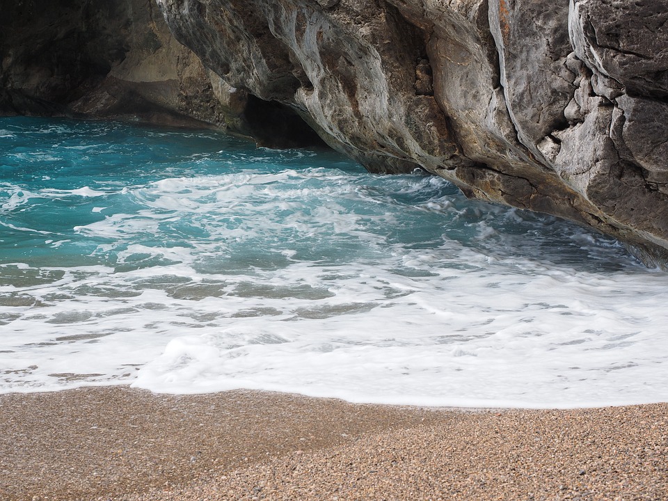 catania-spiaggia-torre-pozzillo