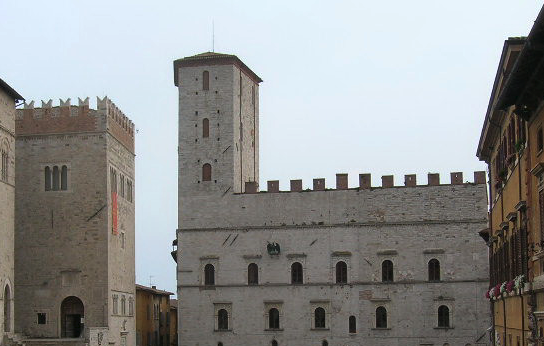 todi-palazzo-dei-priori