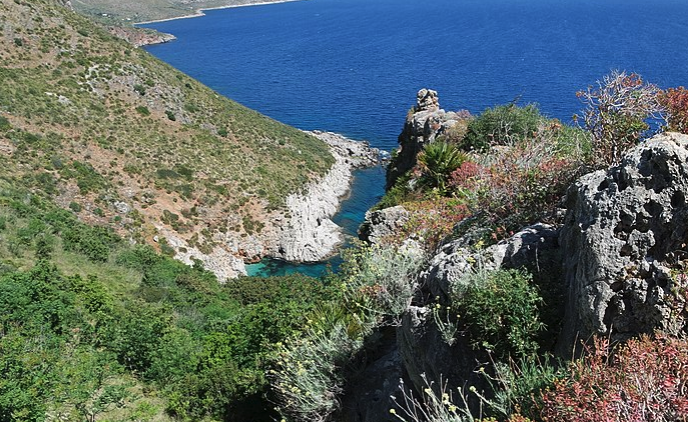 scopello-riserva-naturale-dello-zingaro-spiaggia