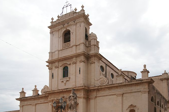 avola-chiesa-madre