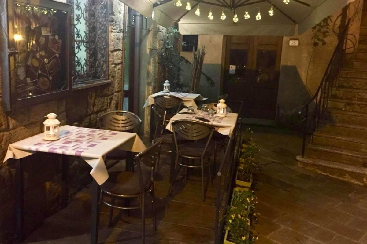 pitigliano-osteria-pizzeria-locanda-del-pozzo-antico