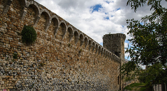 massa-marittima-cinta-muraria