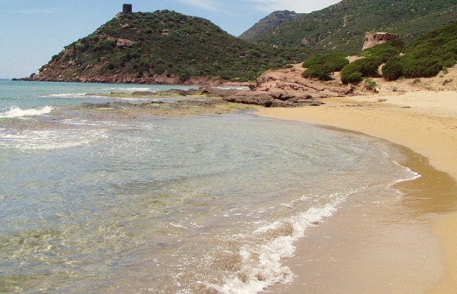 spiaggia-nudisti-porto-ferro