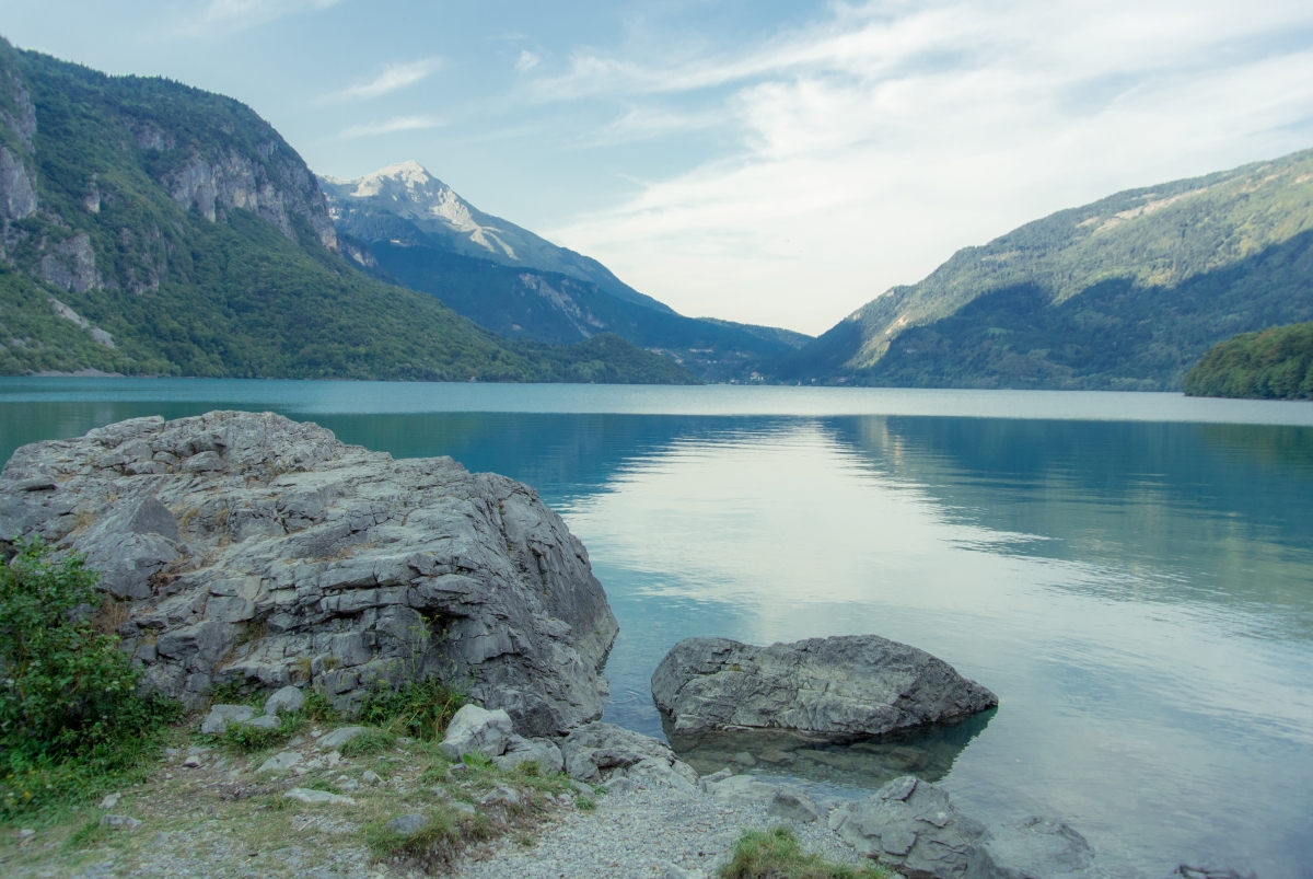 Vacanze estive al Lago: Quali sono i più belli e balneabili d’Italia