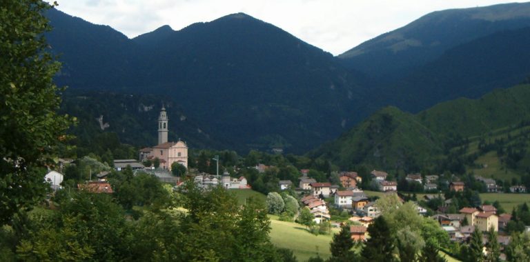 Castione Della Presolana: Cosa Fare, Passeggiate E Sentieri