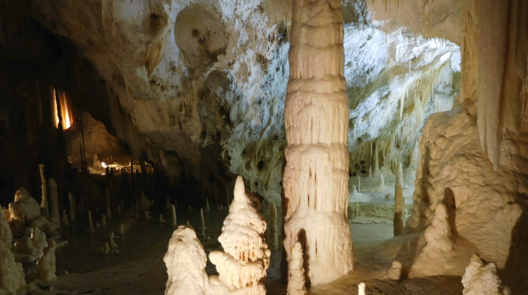 Grotte di Frasassi: Orari, prezzi, come arrivare e durata della visita