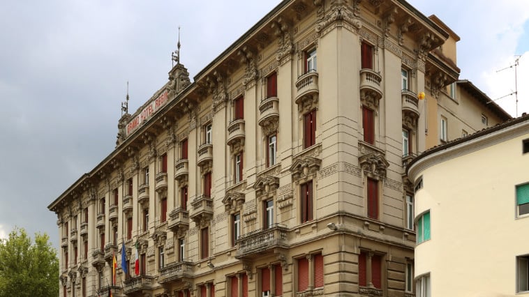 salsomaggiore-terme-palazzo-dei-congressi