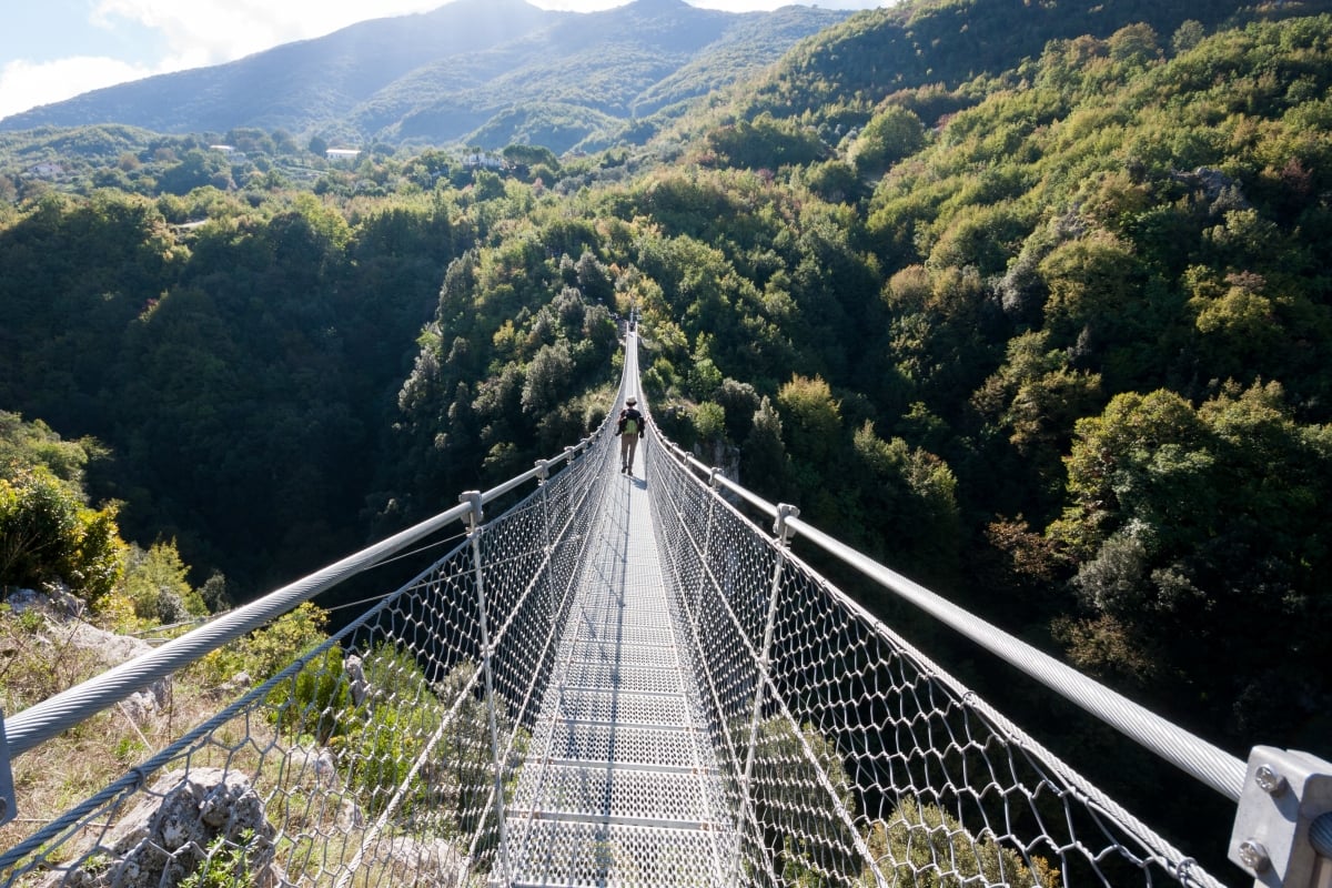 Ponte tibetano Laviano: dove si trova, come arrivare e prezzi
