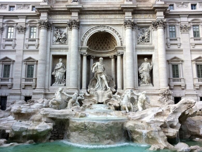 roma-fontana-di-trevi roma-fontana-di-trevi