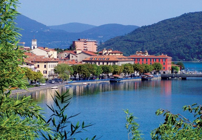 Le 7 cose da vedere a Sarnico il sul Lago d'Iseo Capitale del Liberty