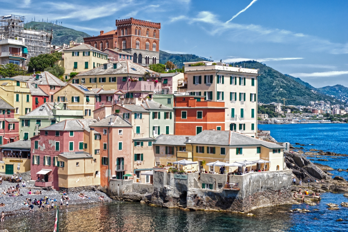 Cosa vedere a Boccadasse: le principali attrazioni del borgo degli innamorati a Genova