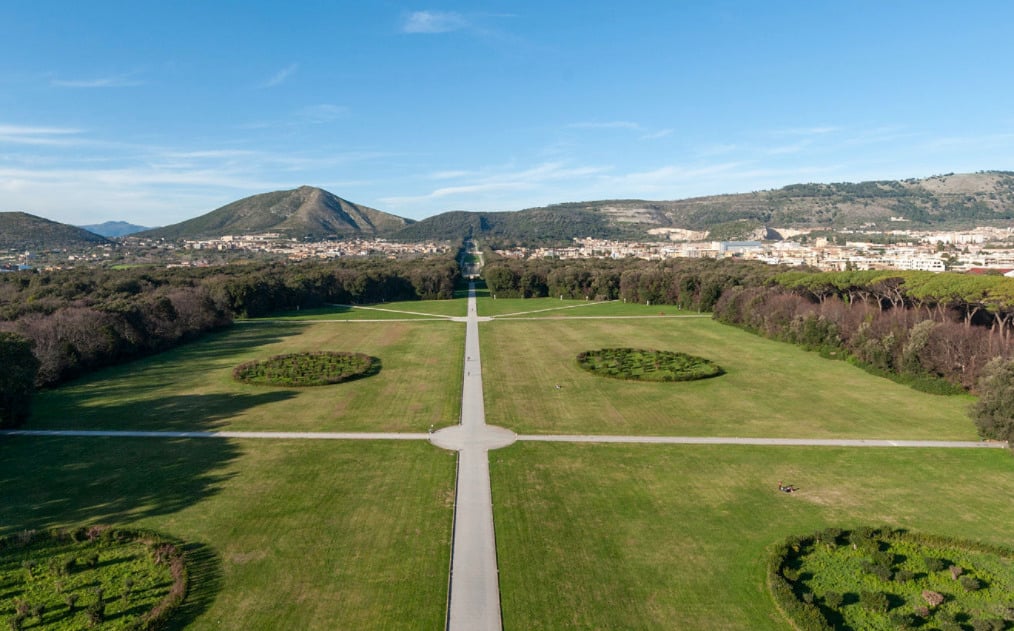 reggia-di-caserta-panorama