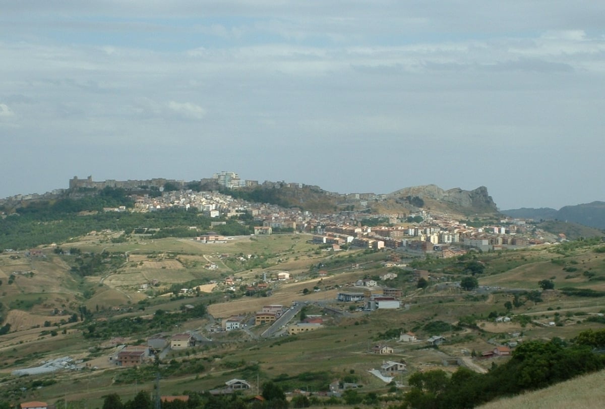 Visitare Troina: cosa vedere e cosa fare nel borgo con il cielo stellato più bello d’Italia