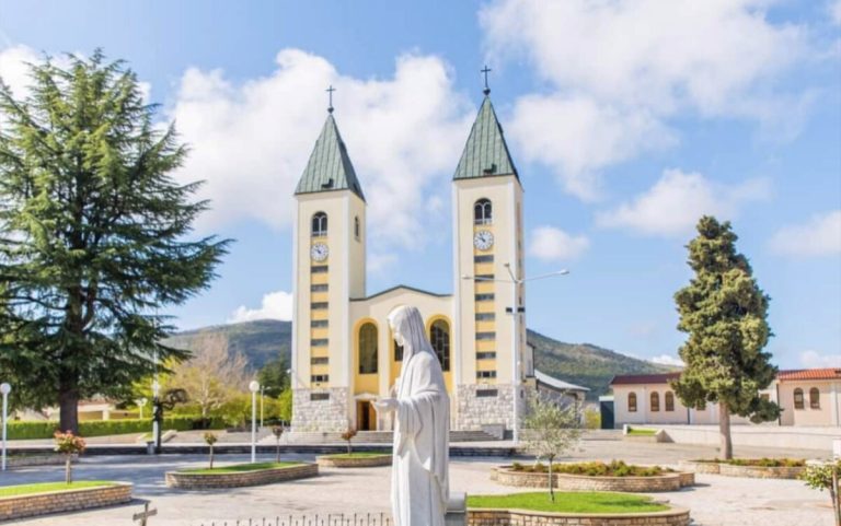 Pellegrinaggio a Medjugorje: cosa vedere, quando andare e dove si trova