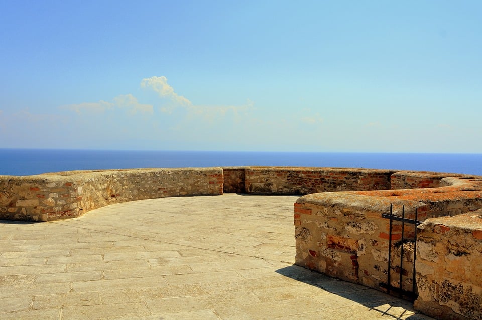 borghi-puglia-panorama-mare