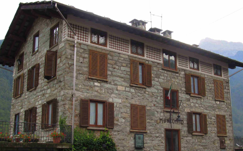 ala-di-stura-municipio