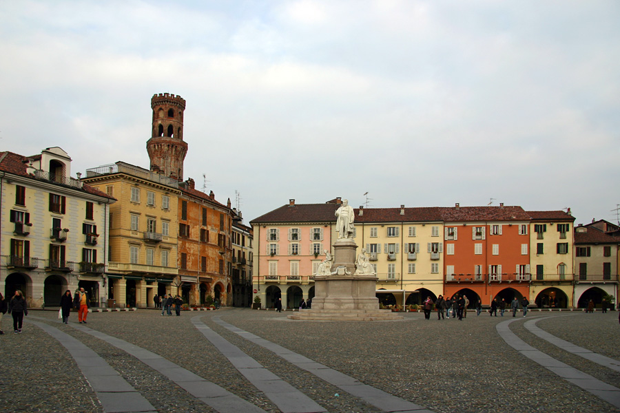 Visitare Vercelli: le 9 cose da vedere nella “Capitale Europea del Riso”
