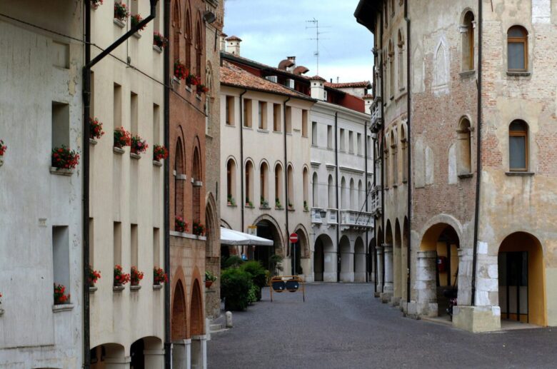 Viaggio a Pordenone: chiese, palazzi storici e tutti i luoghi di interesse da non perdere