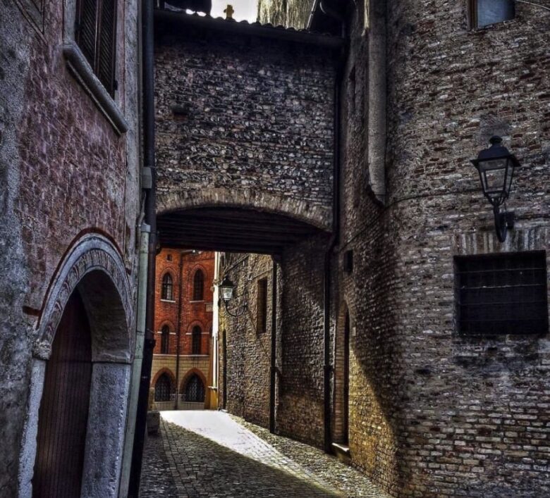 Viaggio a Pordenone: chiese, palazzi storici e tutti i luoghi di interesse da non perdere