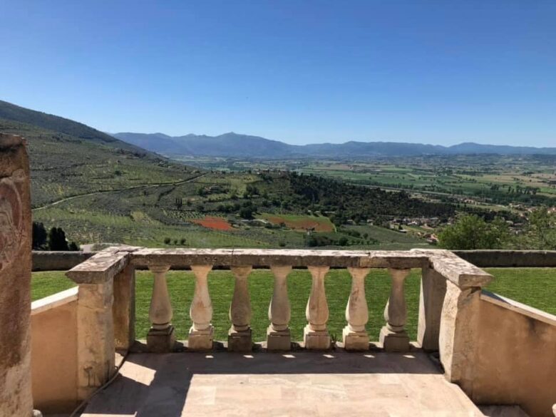 trevi-panorama