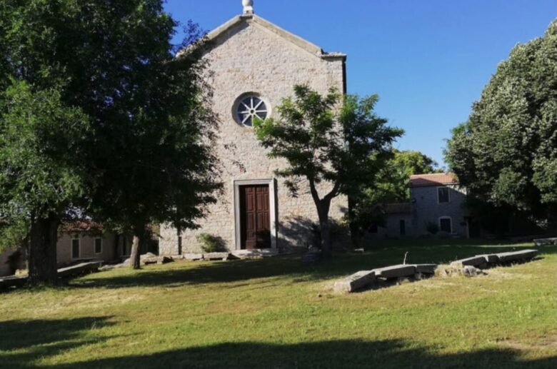 gavoi-santuario-sa-itria