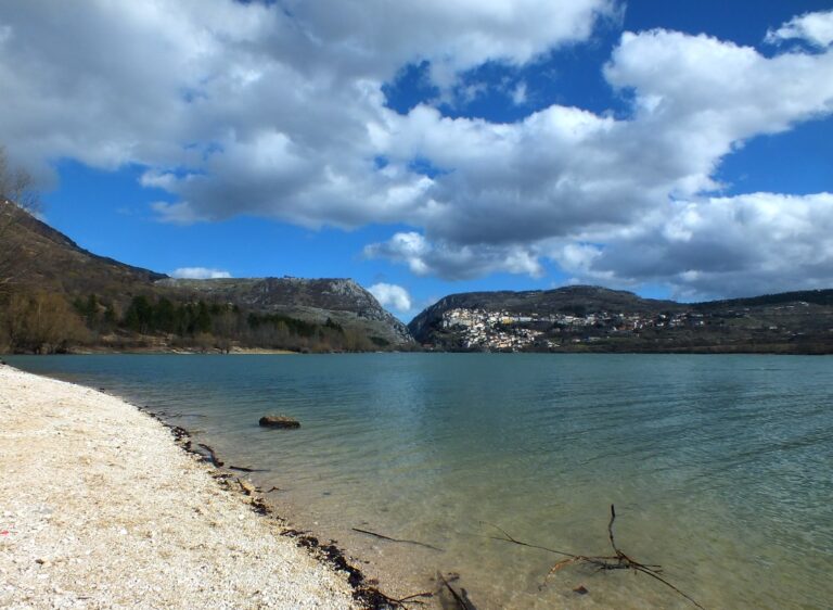 12 Cose Da Vedere E Da Fare A Barrea, Il Borgo Dei Cervi Dell'Abruzzo