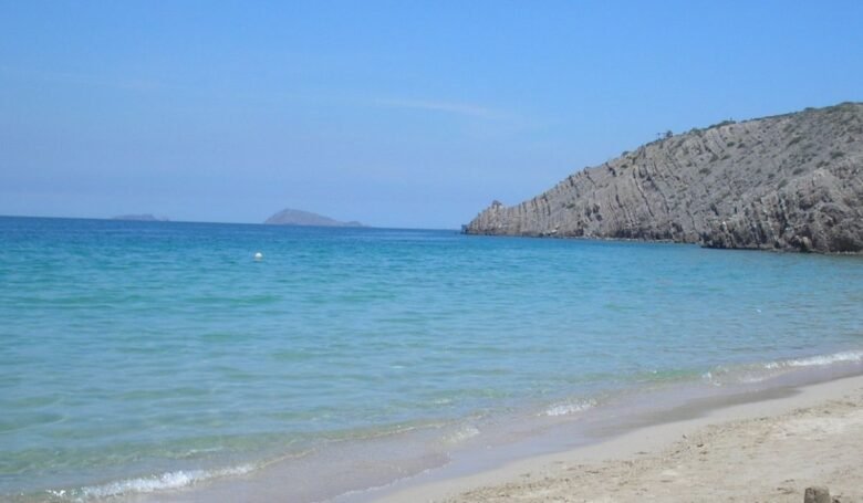 andros-spiaggia-fellos