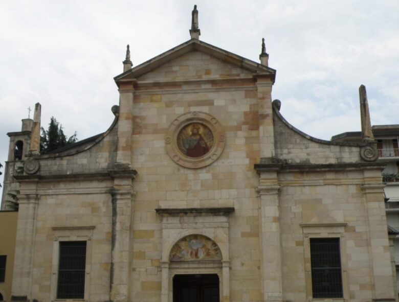 angera-chiesa-santa-maria-assunta