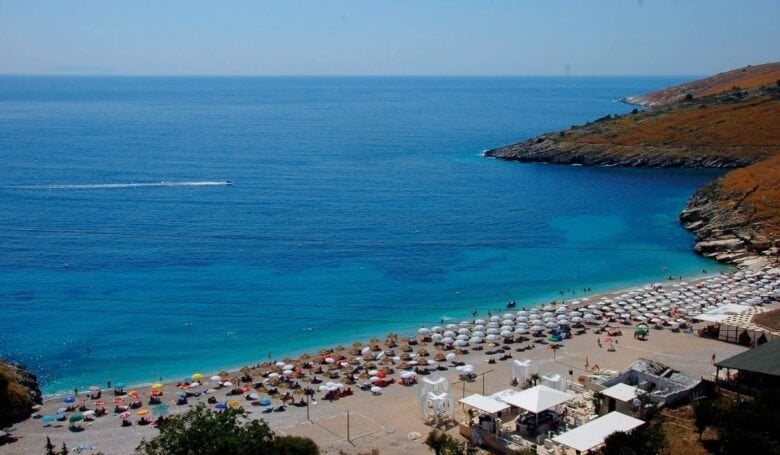dhermi-spiaggia-llmani