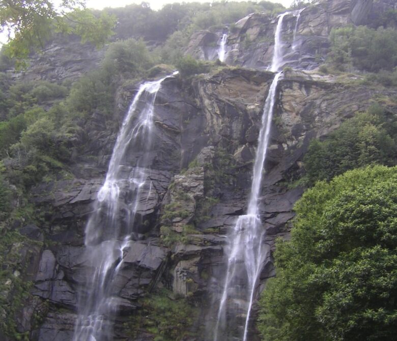 lombardia-chiavenna-cascata