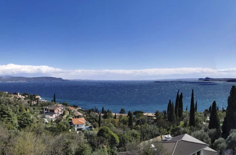 lombardia-gardone-riviera-panorama