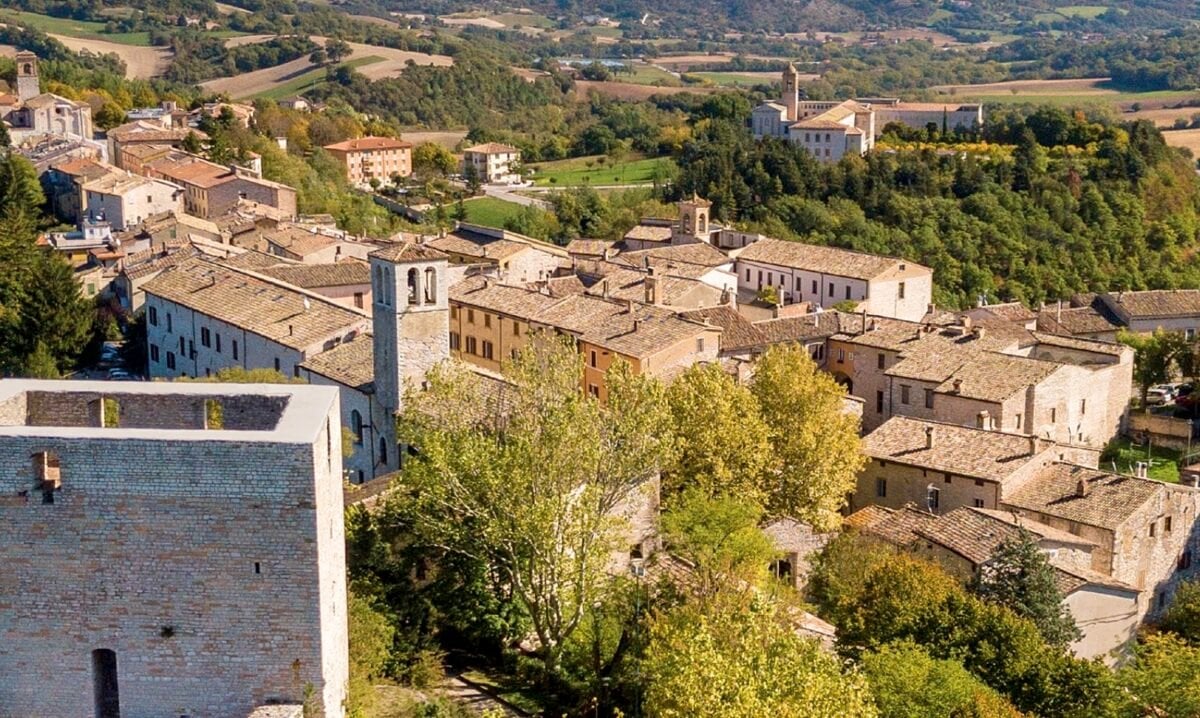 7 cose da vedere e da fare a Sassoferrato, “Il Borgo della Passione”