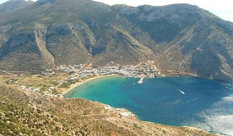 sifnos-spiaggia-kamares