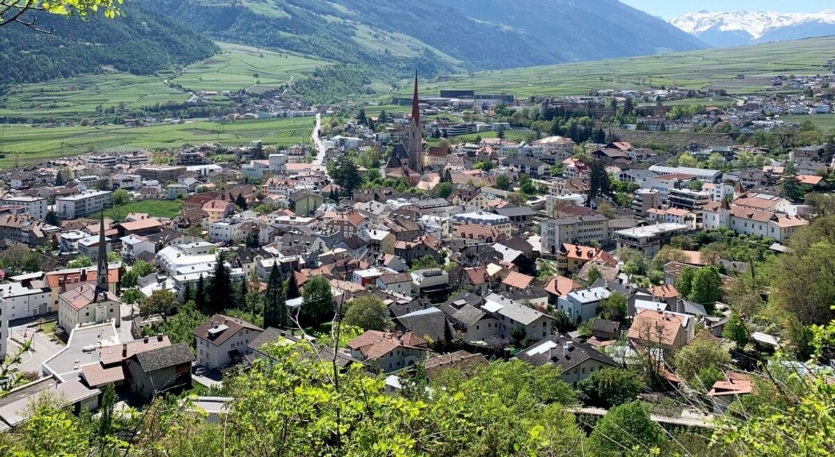 Vacanze relax a Silandro: cosa vedere e cosa fare nel magnifico “Borgo di villeggiatura della Val Venosta”
