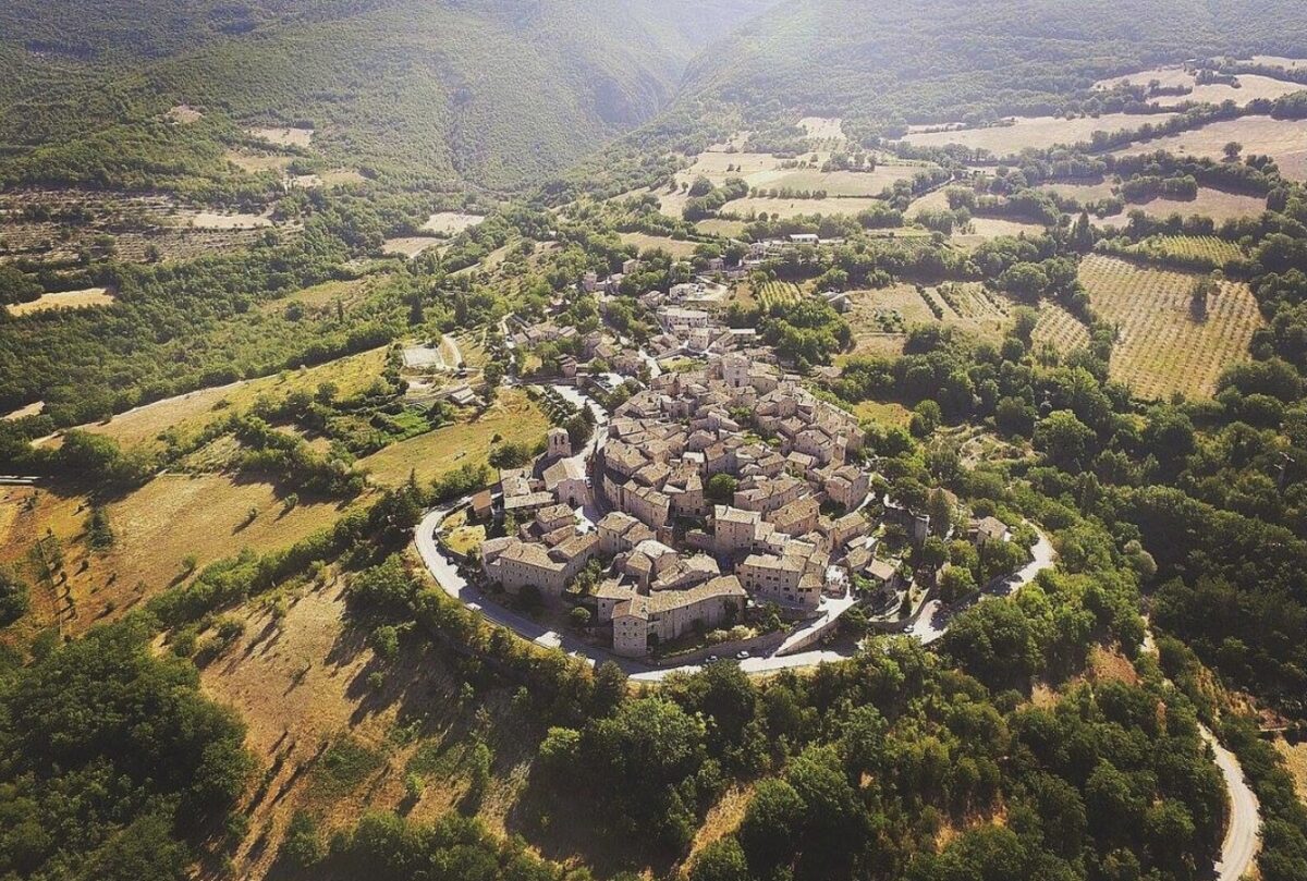 2 borghi Bandiera Arancione più belli da visitare in Umbria
