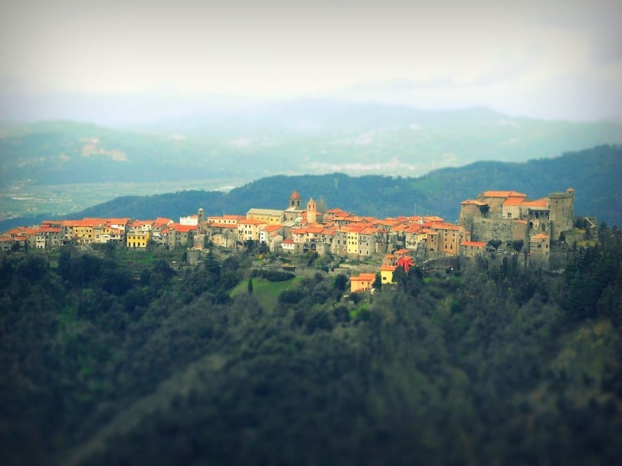 Panorama di Fosdinovo Panorama di Fosdinovo