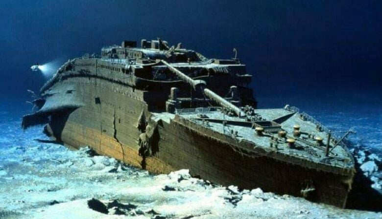 titanic-relitto titanic-relitto