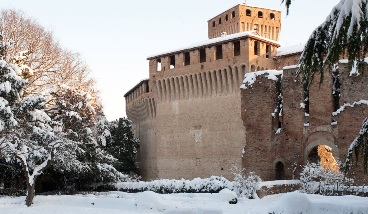 L’affascinante Castello di Montechiarugolo a dicembre diventa lo scenario di “Magolandia al Castello di Babbo Natale”