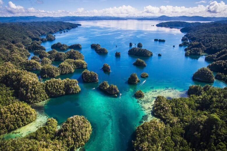 raja-ampat raja-ampat